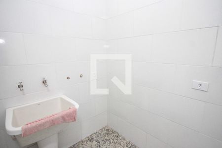 Casa à venda com 129m², 2 quartos e 2 vagas Casa à venda com 129m², 2 quartos e 2 vagasÁrea de Serviço