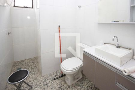 Casa à venda com 129m², 2 quartos e 2 vagas Casa à venda com 129m², 2 quartos e 2 vagasBanheiro