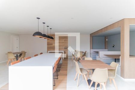 Apartamento à venda com 36m², 2 quartos e 1 vaga Apartamento à venda com 36m², 2 quartos e 1 vagaÁrea comum - Salão de Festas