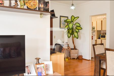 Sala de apartamento à venda com 2 quartos, 82m² em Vila Jequitibas, Campinas