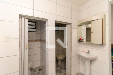 Banheiro de casa para alugar com 1 quarto, 50m² em Vila Alpina, São Paulo