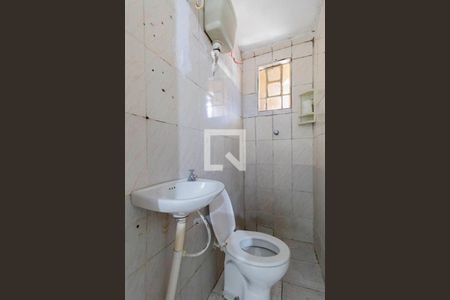 Banheiro Suíte de casa para alugar com 1 quarto, 30m² em Vila Buenos Aires, São Paulo