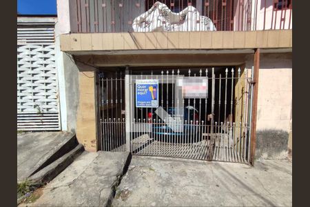 Casa para alugar com 30m², 1 quarto e sem vaga Casa para alugar com 30m², 1 quarto e sem vagaFachada