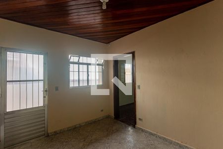 Casa para alugar com 2 quartos, 90m² em Vila Natália, São Paulo