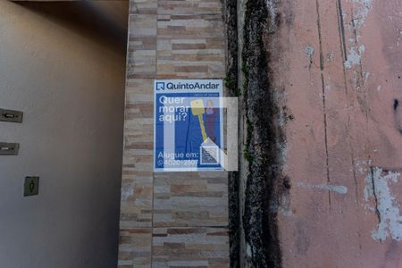 Plaquinha de casa para alugar com 2 quartos, 90m² em Vila Natália, São Paulo