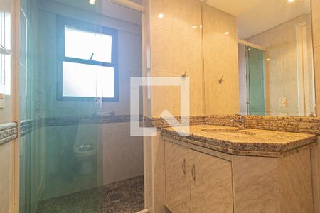 Apartamento para alugar com 156m², 3 quartos e 2 vagas Apartamento para alugar com 156m², 3 quartos e 2 vagasBanheiro do Quarto 2