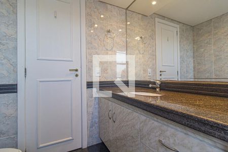 Apartamento para alugar com 156m², 3 quartos e 2 vagas Apartamento para alugar com 156m², 3 quartos e 2 vagasBanheiro do Quarto 3