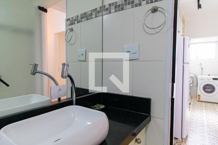 Apartamento para alugar com 37m², 1 quarto e sem vaga Apartamento para alugar com 37m², 1 quarto e sem vagaBanheiro