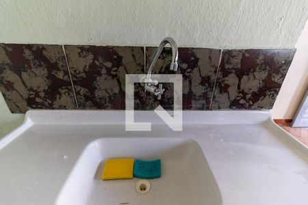 Casa para alugar com 60m², 2 quartos e sem vagaCozinha - Torneira