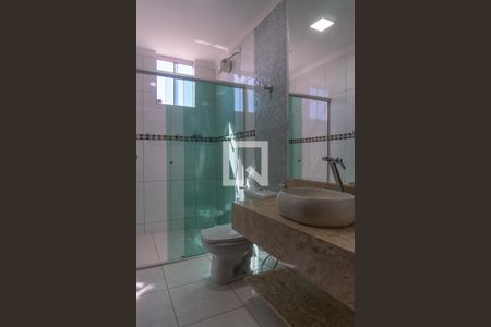 Apartamento para alugar com 128m², 2 quartos e 1 vaga Apartamento para alugar com 128m², 2 quartos e 1 vagaBanheiro Social