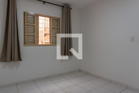 Apartamento para alugar com 128m², 2 quartos e 1 vaga Apartamento para alugar com 128m², 2 quartos e 1 vagaQuarto
