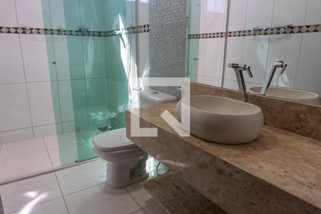 Apartamento para alugar com 128m², 2 quartos e 1 vaga Apartamento para alugar com 128m², 2 quartos e 1 vagaBanheiro Social