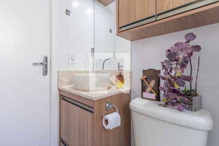 Banheiro de apartamento à venda com 2 quartos, 50m² em Novo Osasco, Osasco