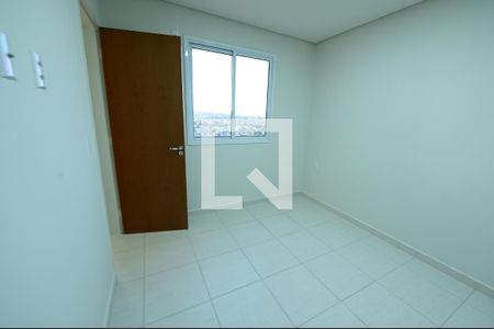Apartamento para alugar com 47m², 2 quartos e 3 vagasQuarto 2