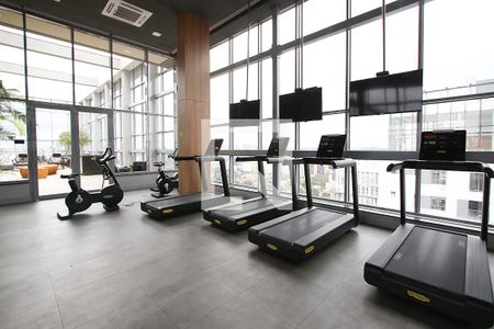 Studio à venda com 31m², 1 quarto e 1 vaga Studio à venda com 31m², 1 quarto e 1 vagaÁrea Comum - Academia