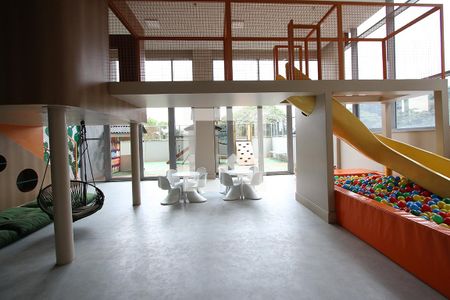 Studio à venda com 31m², 1 quarto e 1 vaga Studio à venda com 31m², 1 quarto e 1 vagaÁrea Comum - Academia