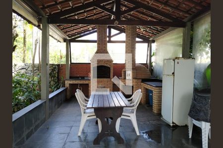 Apartamento para alugar com 137m², 3 quartos e 2 vagas Apartamento para alugar com 137m², 3 quartos e 2 vagasÁrea comum - Churrasqueira