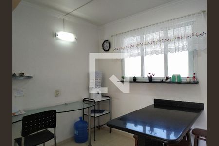 Apartamento para alugar com 137m², 3 quartos e 2 vagas Apartamento para alugar com 137m², 3 quartos e 2 vagasCozinha