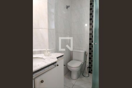 Apartamento para alugar com 137m², 3 quartos e 2 vagas Apartamento para alugar com 137m², 3 quartos e 2 vagasBanheiro 2