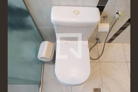 Apartamento para alugar com 137m², 3 quartos e 2 vagas Apartamento para alugar com 137m², 3 quartos e 2 vagasBanheiro 1