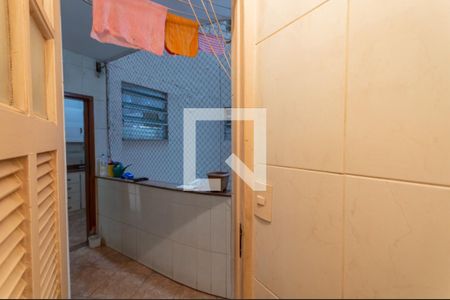 Apartamento para alugar com 63m², 3 quartos e 1 vaga Apartamento para alugar com 63m², 3 quartos e 1 vagaBanheiro de Serviço