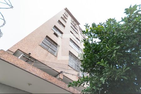 Fachada de apartamento para alugar com 3 quartos, 63m² em Maracanã, Rio de Janeiro