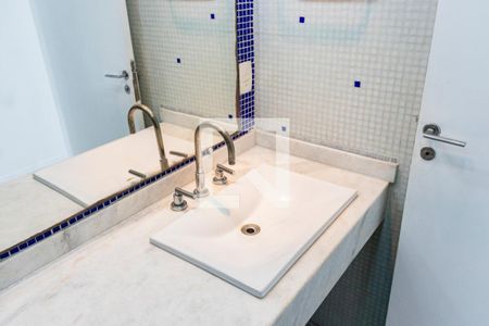 Apartamento à venda com 65m², 2 quartos e 1 vagaBanheiro