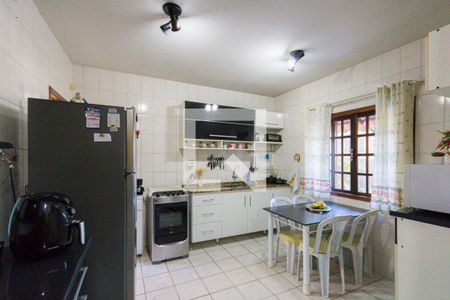 Casa de condomínio à venda com 168m², 4 quartos e 1 vaga Casa de condomínio à venda com 168m², 4 quartos e 1 vagaCozinha