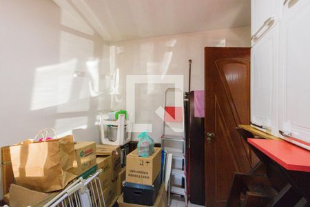 Casa de condomínio à venda com 168m², 4 quartos e 1 vaga Casa de condomínio à venda com 168m², 4 quartos e 1 vagaQuarto 1