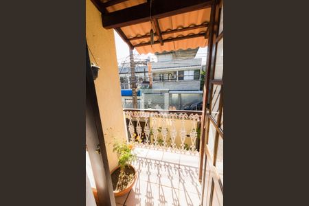 Casa de condomínio à venda com 168m², 4 quartos e 1 vaga Casa de condomínio à venda com 168m², 4 quartos e 1 vagaVaranda da Suíte