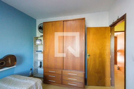 Casa de condomínio à venda com 168m², 4 quartos e 1 vaga Casa de condomínio à venda com 168m², 4 quartos e 1 vagaQuarto 3