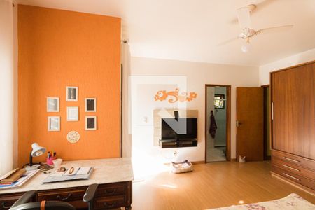 Casa de condomínio à venda com 168m², 4 quartos e 1 vaga Casa de condomínio à venda com 168m², 4 quartos e 1 vagaQuarto 4 - Suíte