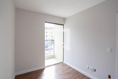 Casa à venda com 119m², 3 quartos e 1 vagaQuarto 2