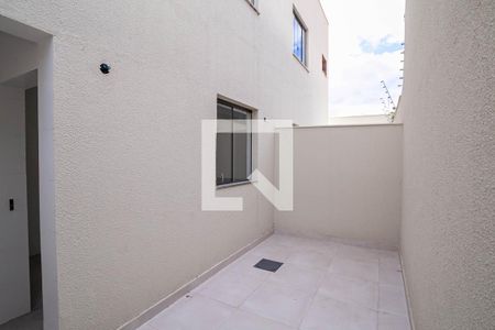 Casa à venda com 119m², 3 quartos e 1 vagaQuintal