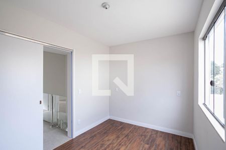 Casa à venda com 119m², 3 quartos e 1 vagaSuíte 