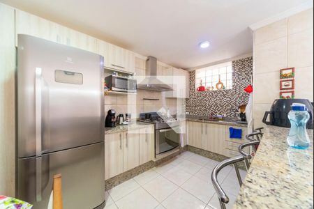 Casa à venda com 500m², 8 quartos e 4 vagasCozinha casa 3