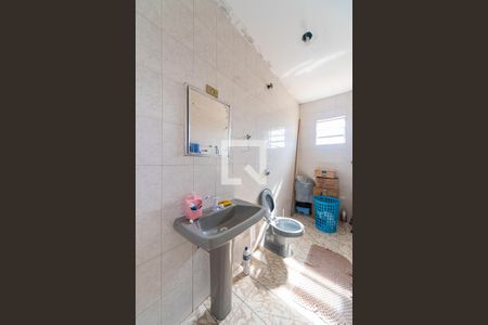 Casa à venda com 500m², 8 quartos e 4 vagasBanheiro 2