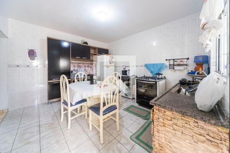 Casa à venda com 500m², 8 quartos e 4 vagasCozinha 