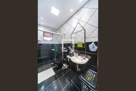 Casa à venda com 500m², 8 quartos e 4 vagasBanheiro casa 2