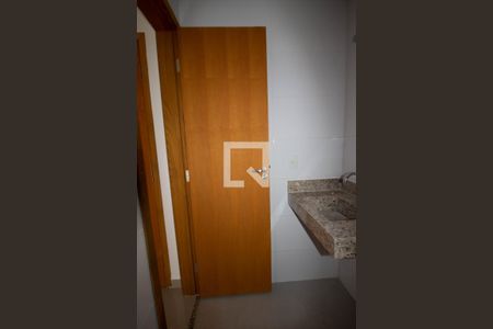 Studio para alugar com 25m², 1 quarto e sem vaga Studio para alugar com 25m², 1 quarto e sem vagaBanheiro