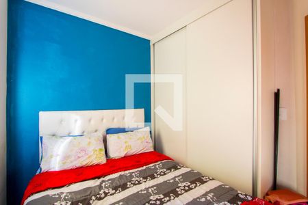 Quarto 2 de apartamento para alugar com 2 quartos, 42m² em Vila Guaraciaba, Santo André