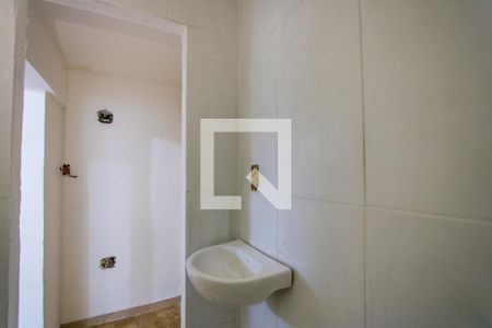 Banheiro de apartamento para alugar com 1 quarto, 26m² em Parque das Nações, Santo André