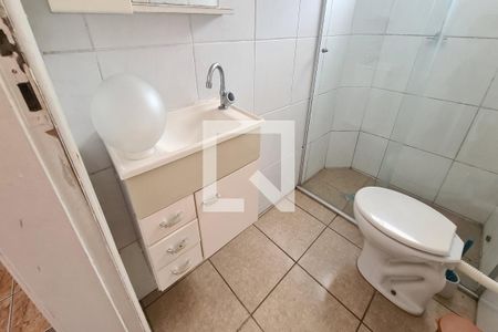 Casa para alugar com 174m², 5 quartos e 1 vagaBanheiro 2 (casa dos fundos)