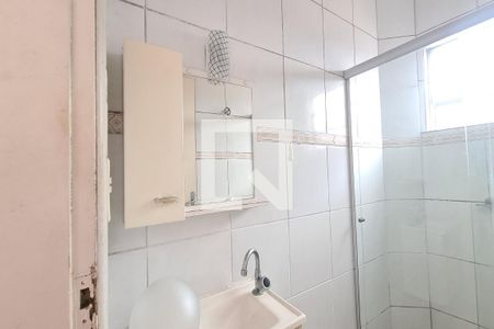 Casa para alugar com 174m², 5 quartos e 1 vagaBanheiro 2 (casa dos fundos)