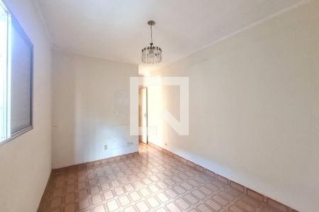 Casa para alugar com 174m², 5 quartos e 1 vagaSuíte (casa da frente)