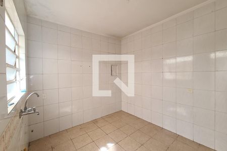 Casa para alugar com 174m², 5 quartos e 1 vagaCozinha (casa dos fundos)