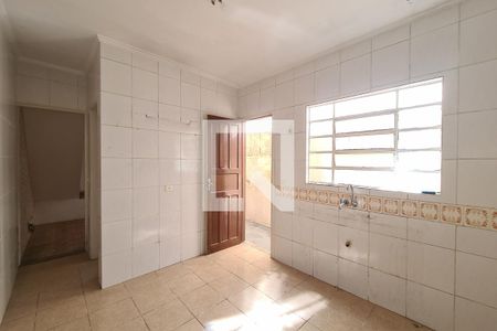 Casa para alugar com 174m², 5 quartos e 1 vagaCozinha (casa dos fundos)