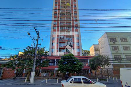 Apartamento à venda com 87m², 2 quartos e 1 vaga Apartamento à venda com 87m², 2 quartos e 1 vagafachada