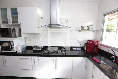 Casa à venda com 330m², 3 quartos e 1 vagaCozinha