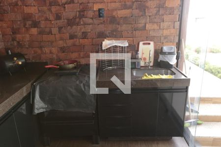 Casa à venda com 330m², 3 quartos e 1 vagaarea de lazer